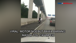 Viral, Motor Ngebut Bawa Barang Masuk Tol Cikampek