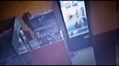 Habis Makan Enak, Pencuri Gasak Rokok dan Speaker di Rumah Makan