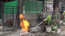 Muncul Kobaran Api Dalam Saluran Air, Diduga Pipa Gas Bocor
