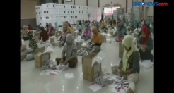 Disabilitas Dilibatkan Dalam Pelipatan Surat Suara