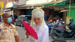 Viral Video Pengantin Wanita Ditangkap karena Tak Pakai Masker
