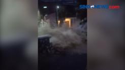 Tanggul Jebol, Jalan Cikutra Tak Ubahnya Aliran Sungai