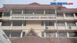 Kantor Kecamatan Sawah Besar Disterilisasi Pasca Pegawai Positif Covid-19