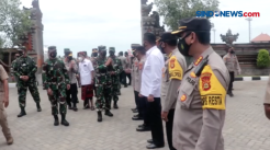 Panglima TNI dan Kapolri Tinjau PPKM di Pasar Tradisional Bali