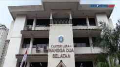 Kantor Kelurahan Mangga Dua Selatan Lockdown