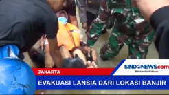 Sakit Gula, Lansia 51 Tahun Dievakuasi dari Banjir