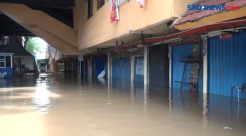 Pasar Grosir Cipulir Jaksel Banjir Limpahan Kali Pesanggrahan