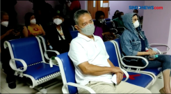 Lansia Jakut Antusias Ikuti Vaksinasi Covid-19, Rela Antre dari Pukul 04.00 WIB
