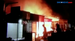 Kebakaran Kios Makanan di Sidoarjo, Pedagang Panik
