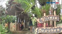 Di Pasar Ini Pembeli Diwajibkan Tukarkan Uang dengan Koin Potongan Kayu