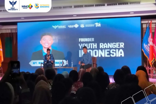 MNC University Gelar...