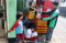Sekolah di Pinggir Jalan,...