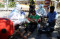 Pakai Hazmat, Tim Medis...