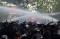 Polisi Bubarkan Demo...