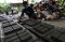 Melihat Produksi Paving...
