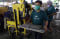 Melihat Produksi Paving...