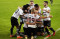 Valencia Hancurkan Real...