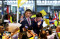 Ditemani Ratu Suthida,...