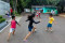 Anak-anak Jakarta Memanfaatkan...