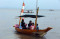 Perahu Tradisional Jadi...