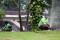 Perawatan Rutin Taman...