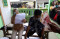Abaikan Physical Distancing,...