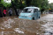 Banjir Genangi Jalan...
