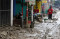 Banjir Surut, Warga...