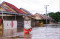 Banjir Rendam Ratusan...