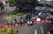 Bintaro Disekat, Antrean...