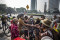 Kenakan Batik, Anies...
