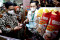 Menteri Kunjungi Stand...