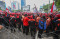 Ribuan Buruh Gelar Aksi...