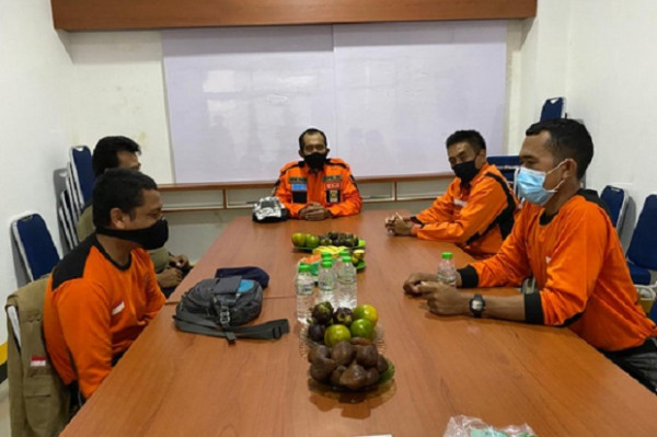 Begini Pelatihan Pemulasaraan Jenazah Covid-19 yang Dibuat Anggota DPR RI di Solo