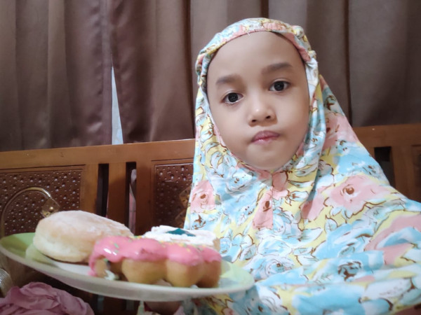 Kamera Depan realme 6 Series Bikin Unggahan Foto Selfie di Rumah Maksimal