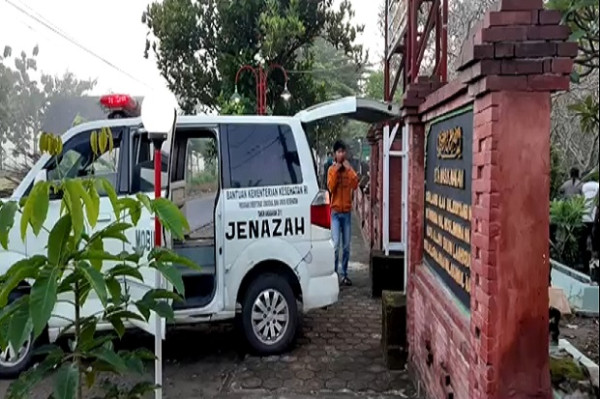Usai Dinyatakan Positif Corona Lewat Rapid Test, Penjual Es di Jombang Meninggal