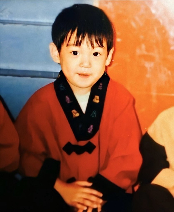 Intip Foto-Foto Masa Kecil Jungkook BTS dalam Kualitas yang Lebih Bagus