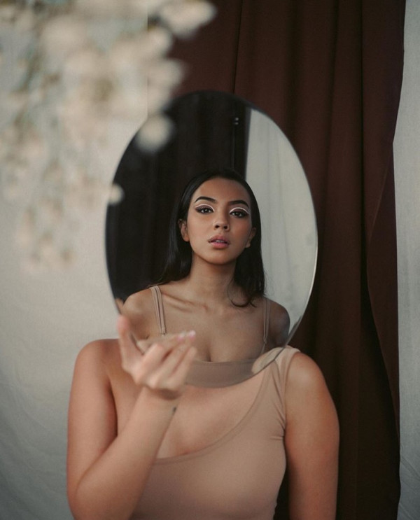 Gabut? Nih, Ide-Ide Photoshoot Ciamik Walau #DiRumahAja