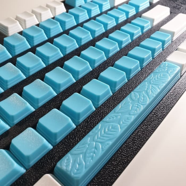Lihat Uniknya Kustom Key Caps untuk Keyboard Buatan Lokal Ini