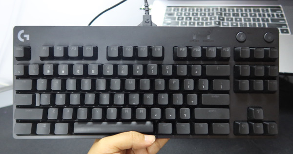 Saya Mencoba Kibor untuk Atlet esport, Gimana Rasanya?