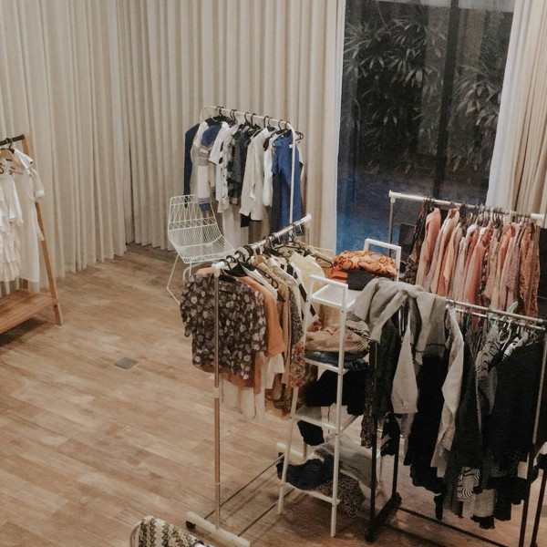 Saatnya Peduli Bumi, Ikuti Cara Gampang Ini untuk Kurangi Sampah Fashion