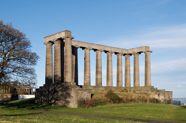 10 Landmark Terkenal di Dunia yang Tak Selesai Dibangun