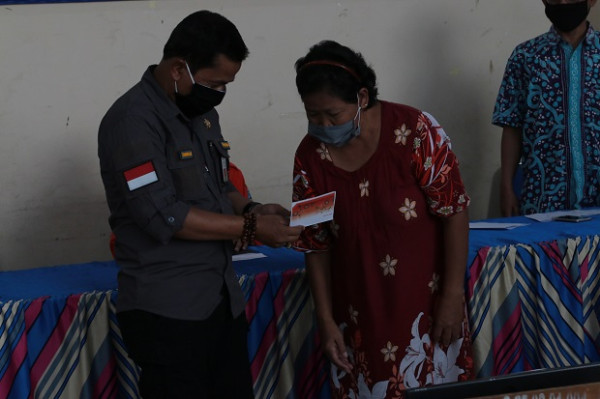 Dana Desa Membuat Paini Masih Bisa Tersenyum di Tengah COVID-19