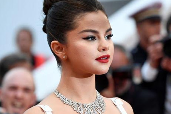 BTS Muncul dalam Video Musik Boyfriend Milik Selena Gomez