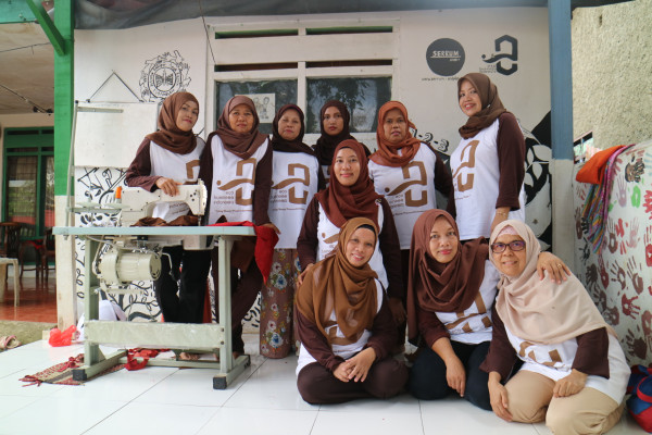 Bisnis Sosial, Meraup Untung Sambil Beramal