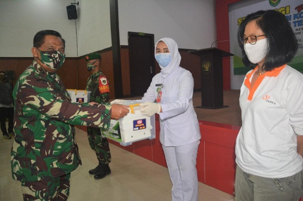 Siliwangi Peduli COVID-19 Salurkan Ribuan Nasi Kotak bagi Tenaga Medis di 36 RS