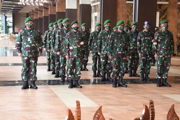 Jenderal Andika Terima Kenaikan Pangkat Wakil KSAD dan 12 Pati TNI AD