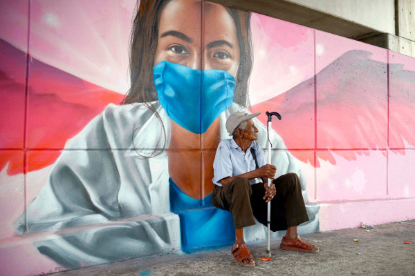 Solidaritas Hadapi Virus Corona, Para Seniman Sampaikan Pesan lewat Grafiti