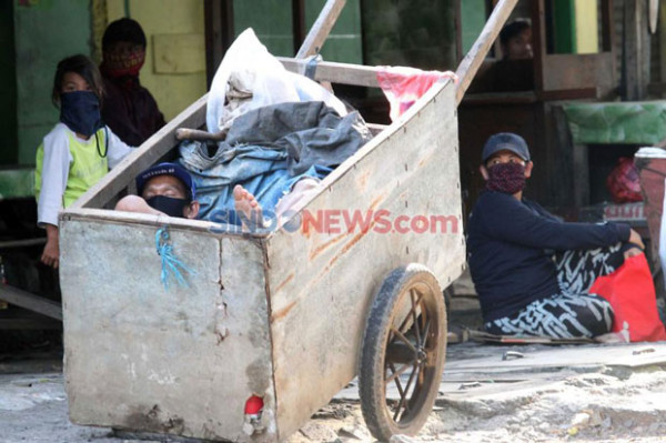 Di Tengah Wabah Covid-19,...