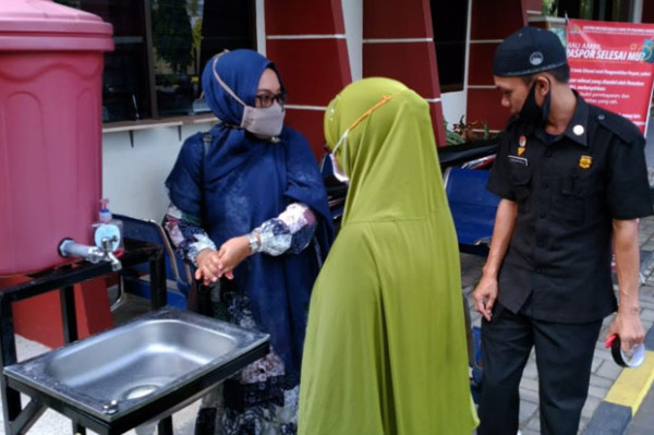 Imigrasi Polman Lakukan Pelayanan Paspor Haji di Masa Pandemi